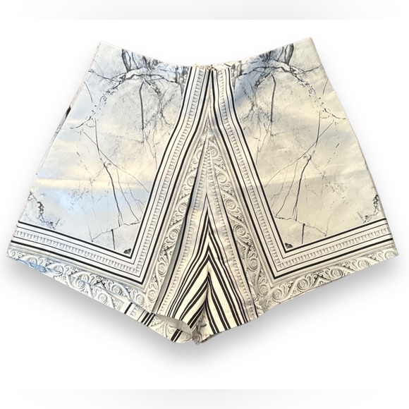 SMALL EUC WOMENS CLOVER CANYON SHORTS MARBLE EFFECT IN BLACK AND WHITE - Picture 3 of 5